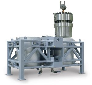 Large area filtration system for polymer filtration